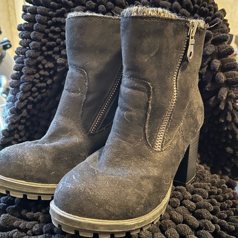Women's Black Suede Zipper Ankle Boots with Block Heel